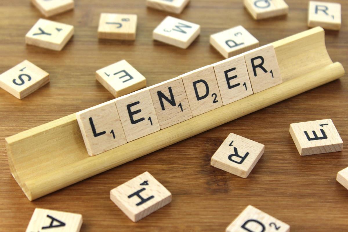What is a Monoline Lender and How is it Different from a Bank?